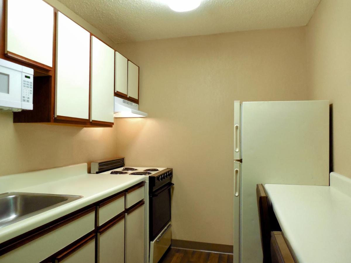 Extended Stay America Suites - Arlington - Six Flags Exteriér fotografie