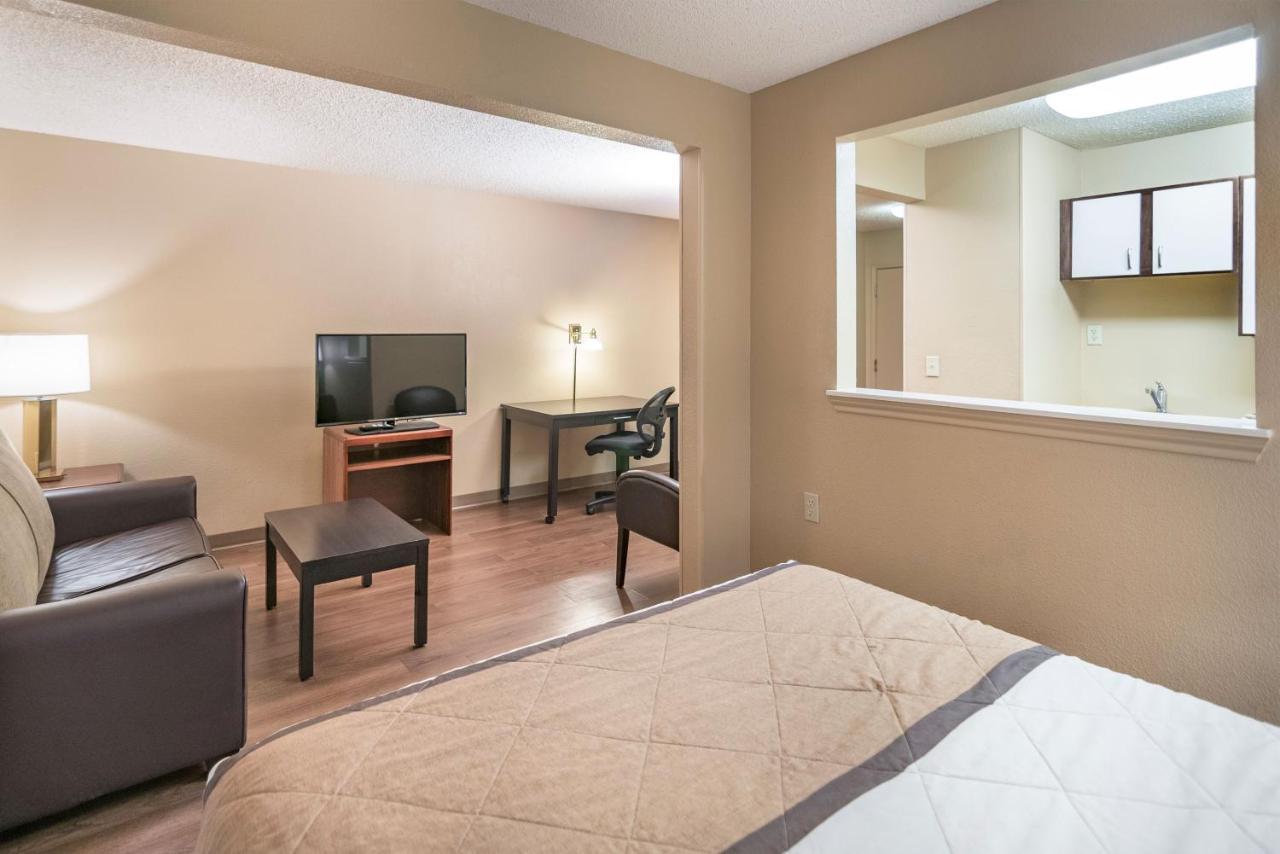 Extended Stay America Suites - Arlington - Six Flags Exteriér fotografie