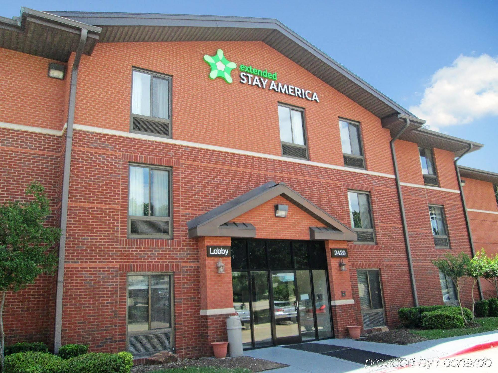 Extended Stay America Suites - Arlington - Six Flags Exteriér fotografie
